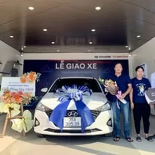 Hình ảnh hoạt động tư vấn xe tại Ninh Bình